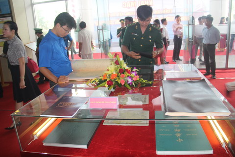 Exhibition on Vietnam’s sovereignty over Hoang Sa and Truong Sa archipelagos